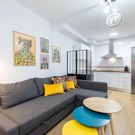 H2m Feijoo Close To Center In A Quiet Area * Malaga