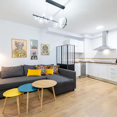 H2m Feijoo Close To Center In A Quiet Area Apartment *